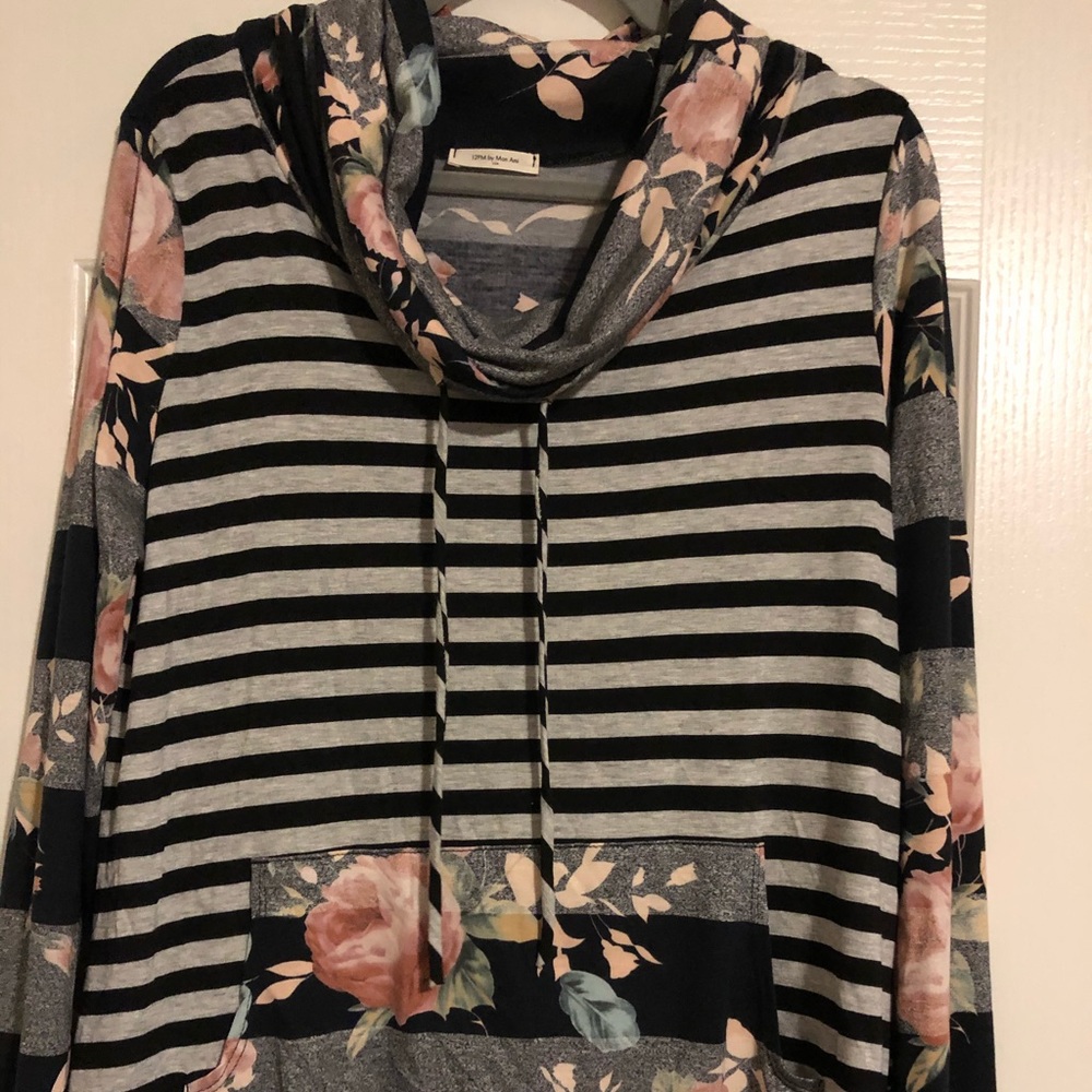 Women’s cowl neck top